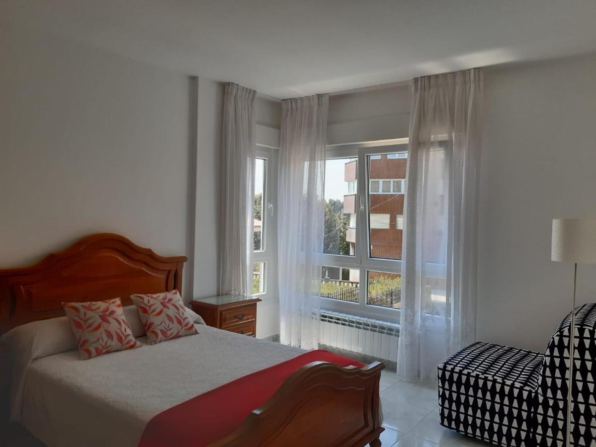 Apartamentos Mª Jesús Sanxenxo Bagian luar foto