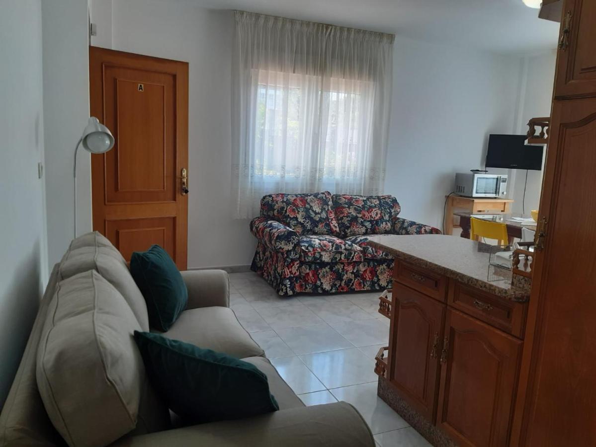 Apartamentos Mª Jesús Sanxenxo Bagian luar foto