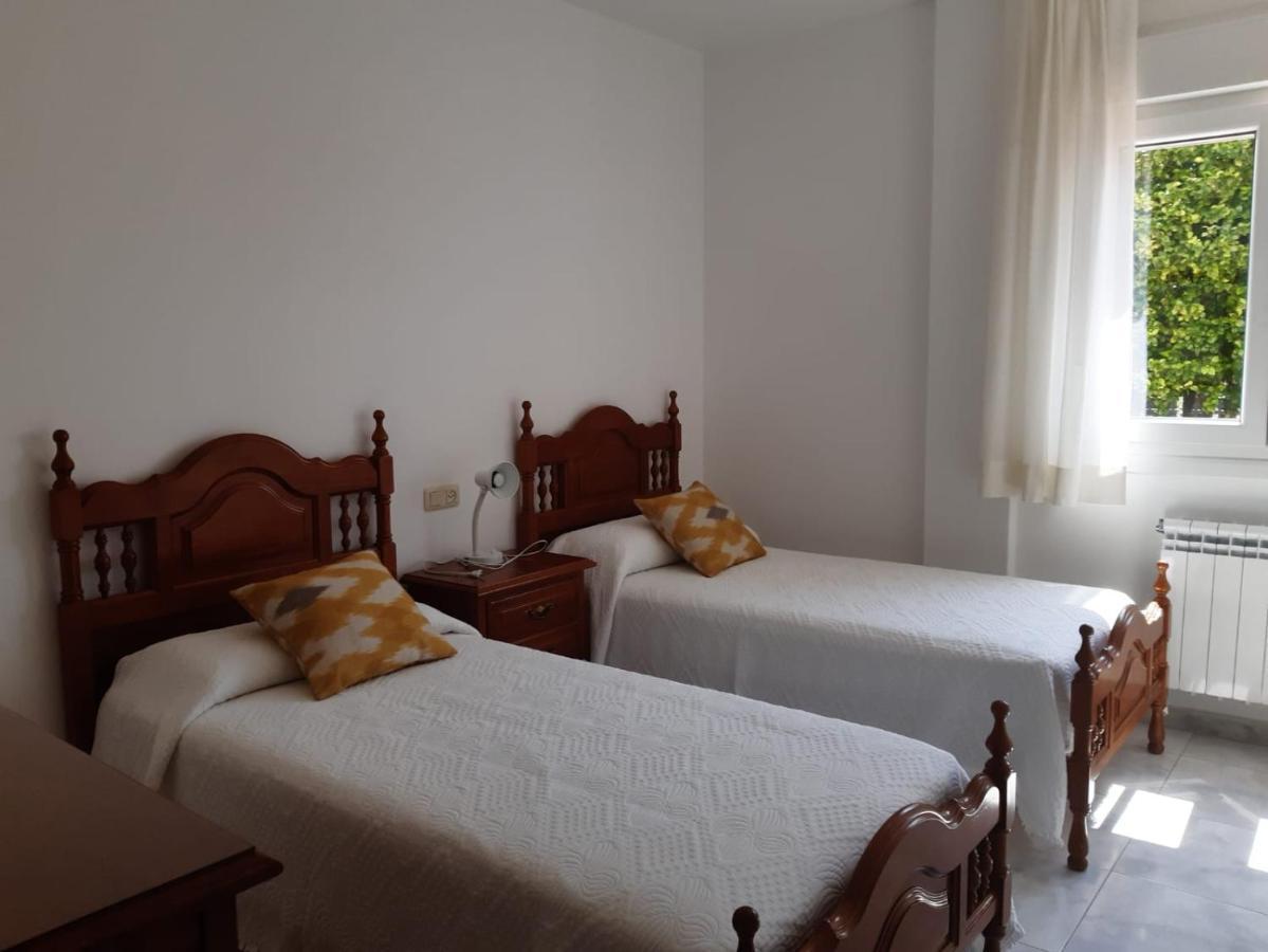 Apartamentos Mª Jesús Sanxenxo Bagian luar foto
