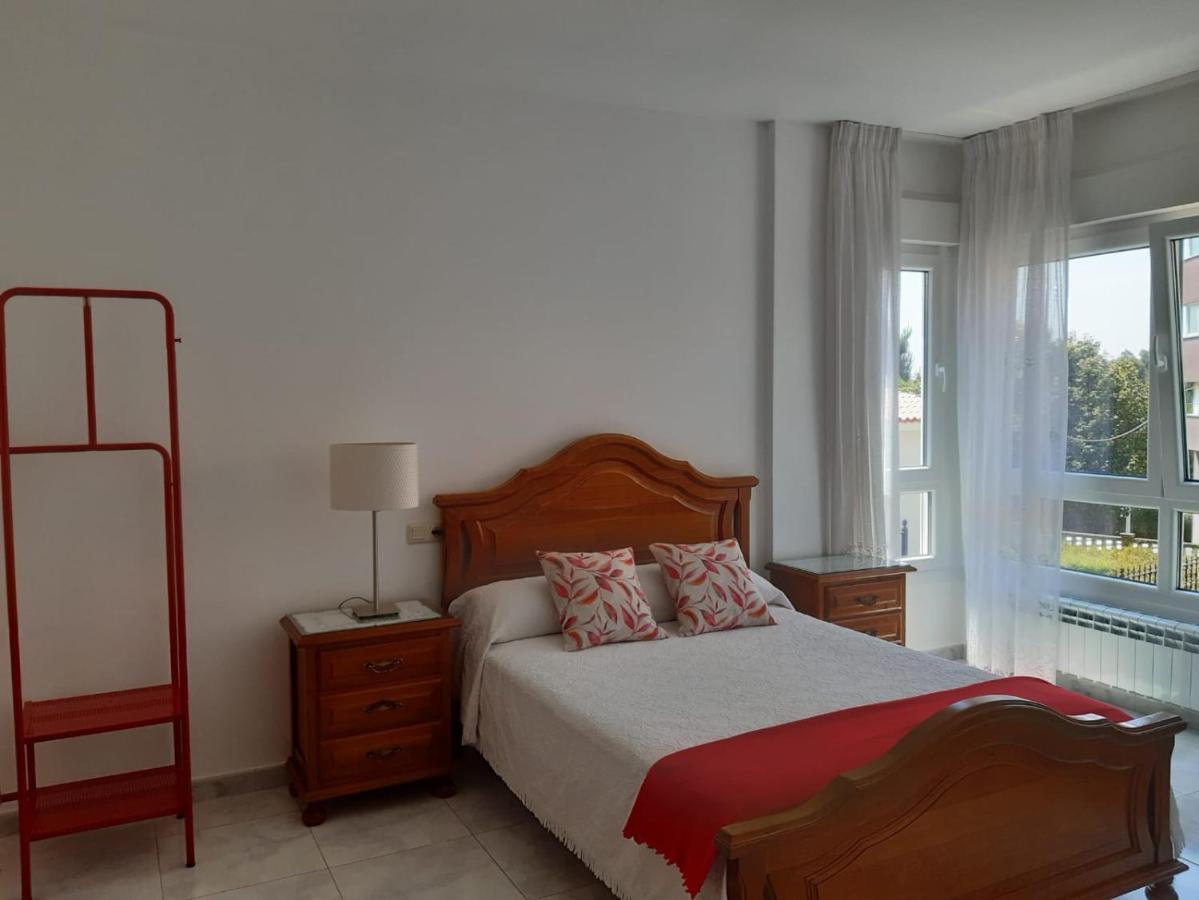 Apartamentos Mª Jesús Sanxenxo Bagian luar foto