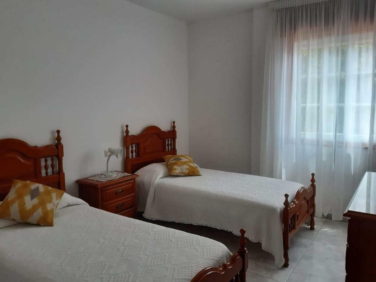 Apartamentos Mª Jesús Sanxenxo Bagian luar foto