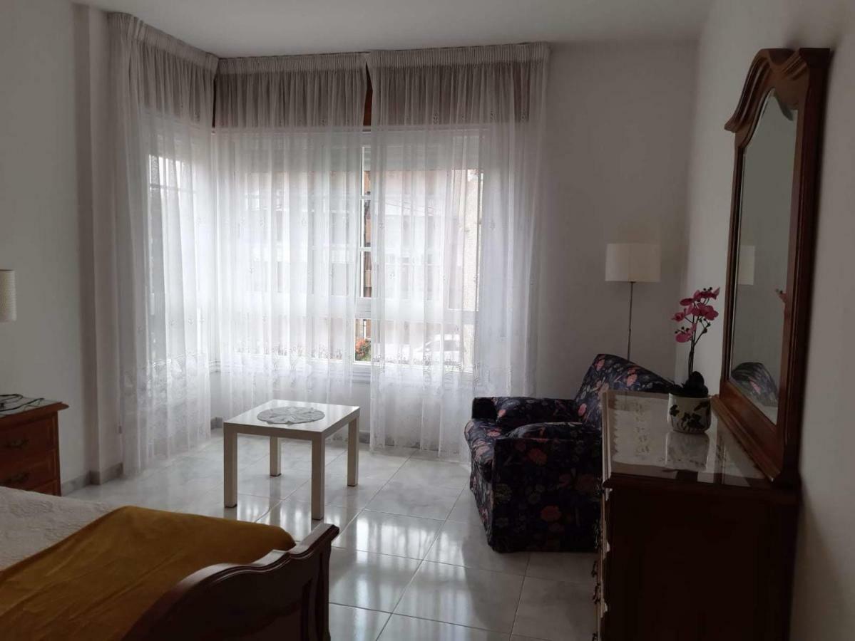 Apartamentos Mª Jesús Sanxenxo Bagian luar foto