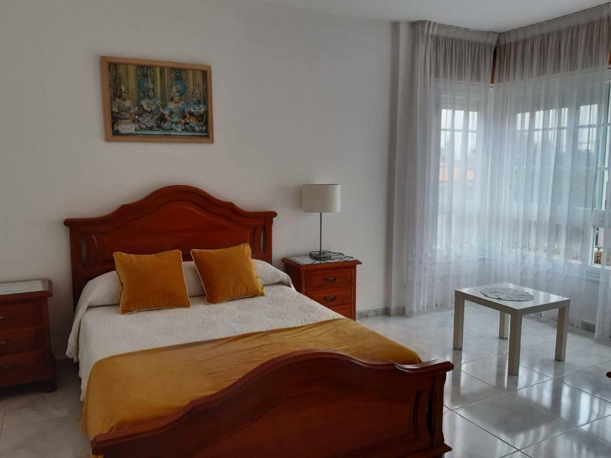 Apartamentos Mª Jesús Sanxenxo Bagian luar foto